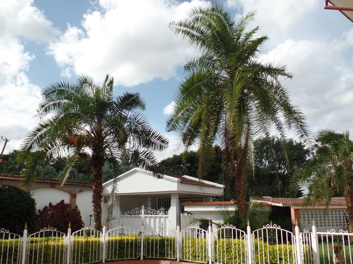 Villa Leone Boutique Hotel Nairobi Exterior photo