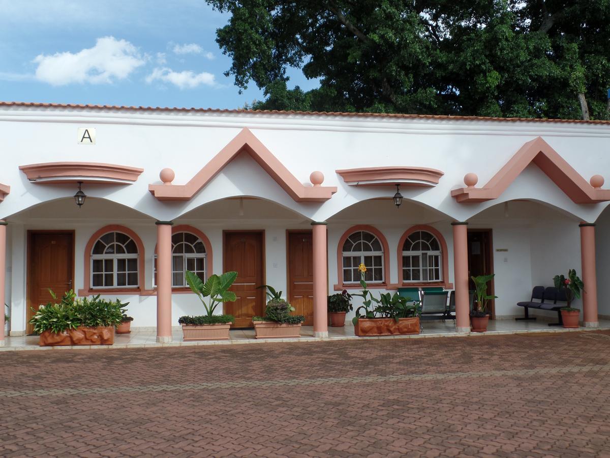 Villa Leone Boutique Hotel Nairobi Exterior photo